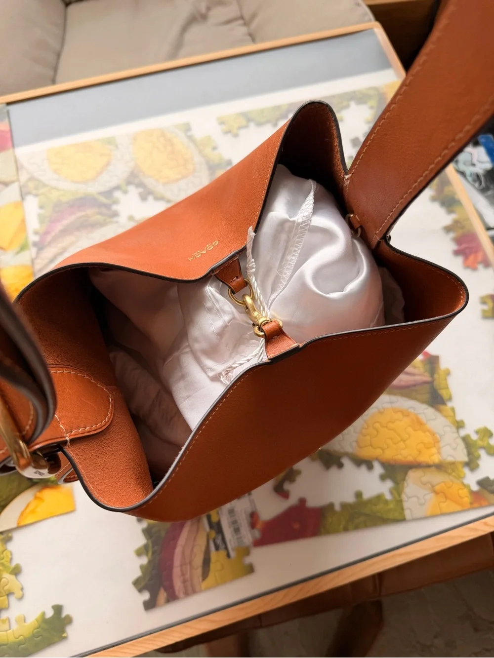 Coach Bleecker Bucket in Toffee